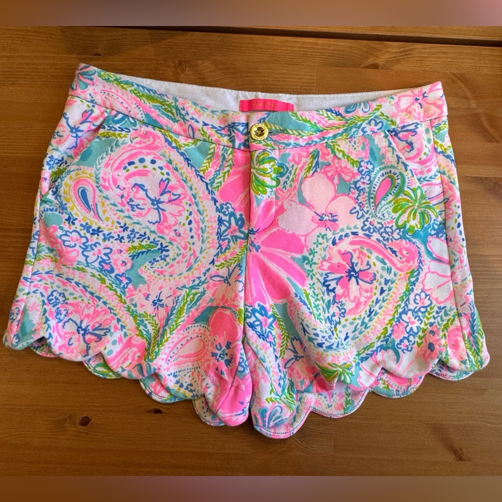 Lilly Pulitzer Pink and Blue Paisley Women Shorts